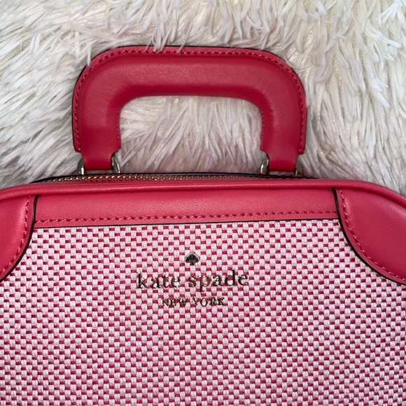 NWT Kate Spade Traveler Trunk Crossbody - Picture 2 of 6